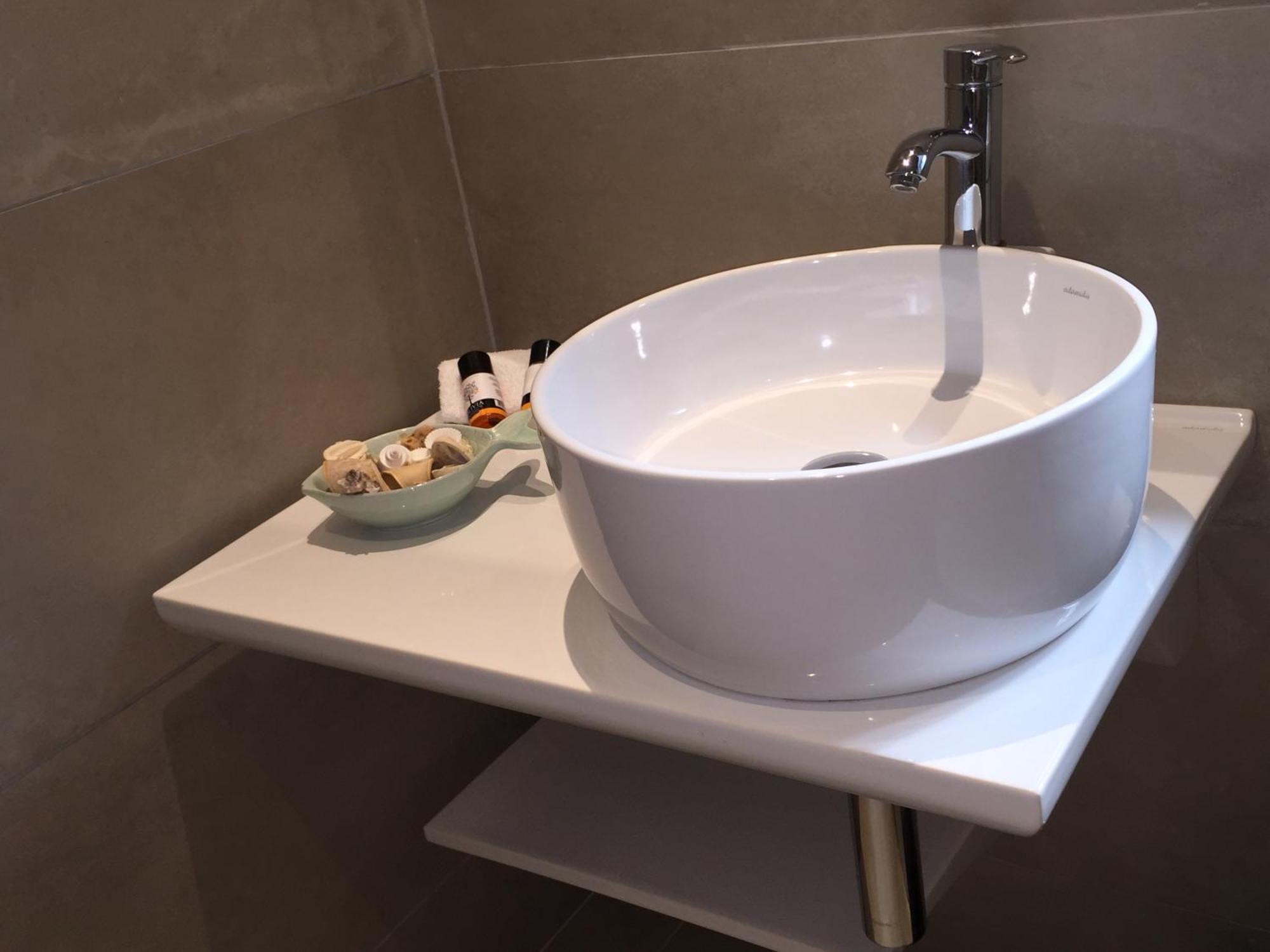 Satori Boutique Hotel Ахарави Екстериор снимка